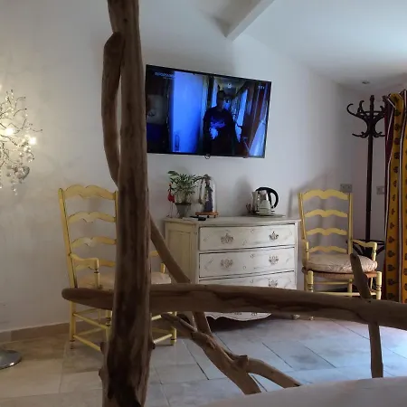 Cabanon De Camille Bed & Breakfast Saintes-Maries-de-la-Mer